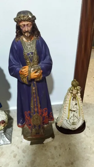 Lote Cristos y Vírgenes