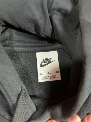 Sudadera Nike Negra con Logo