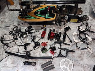 Lote chasis patinete + piezas y frenos