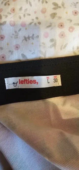 Falda corta estampada flores elástica