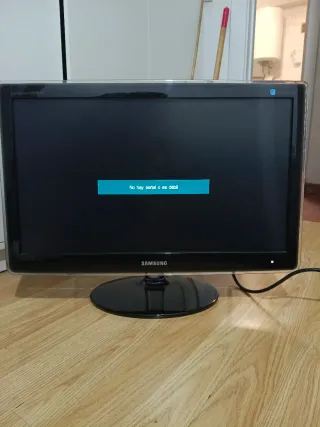 TV Samsung  P2470LHD (Monitor)