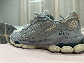 Zapatillas Asics Gel NYC Talla 40