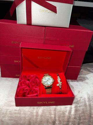 Set de Regalo Skyline Reloj y Pulsera Dorado