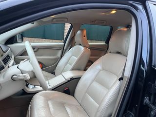 Volvo XC70 AWD AUTOMATICO PRGATINA B 185CV