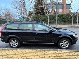 VOLVO XC70 D5 2.4 AWD 185CV AUTOMATICO