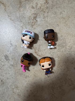 Pack de 4 personajes kinder Stranger Things