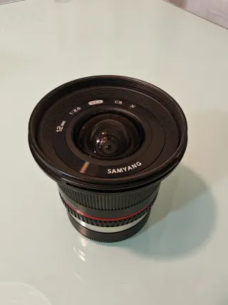 Obiettivo Samyang 12mm f/2.0 NCS CS per Fujifilm X