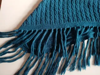 Poncho tejido verde botella talla S