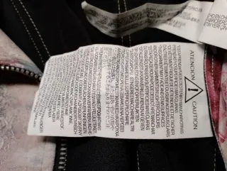 Cazadora Zara flores t/ M