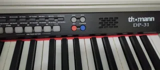 Piano digital Thomann DP-31