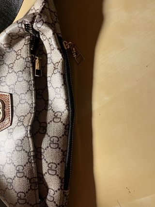 Riñonera Gucci Beige y Marrón