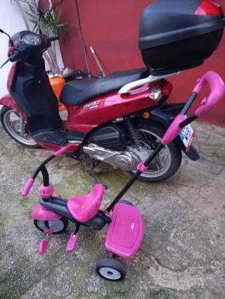Triciclo rosa Smartrike niña