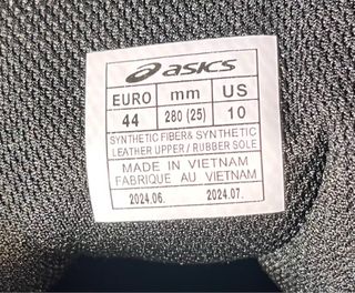 ASICS Gel Quantum negro y rojo