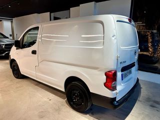 Nissan NV200 2017