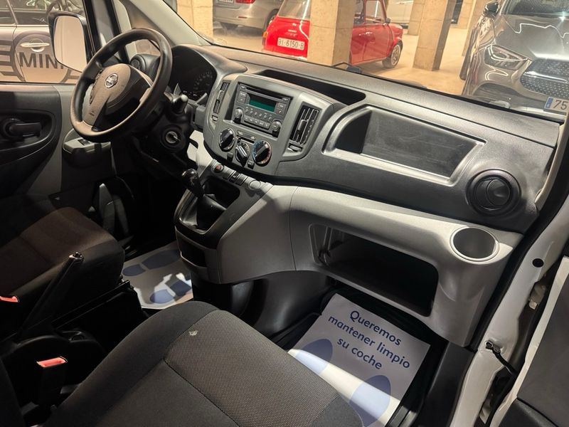 Nissan Evalia 2017, foto 8