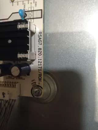 *Despiece TV hisense 65A6K