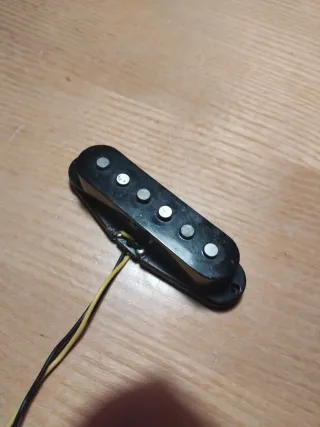 Pastilla Fender Squier Single Coil alnico V