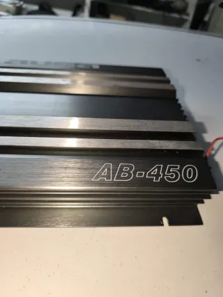 Amplificador Audio Car Auna 2400W AB-450