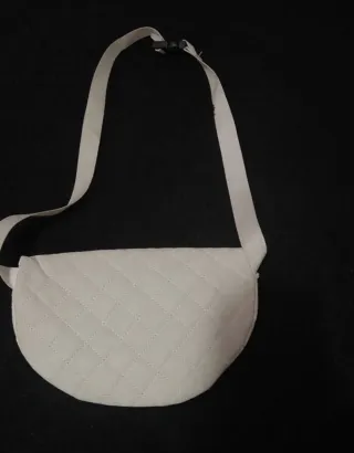 Riñonera juvenil acolchada