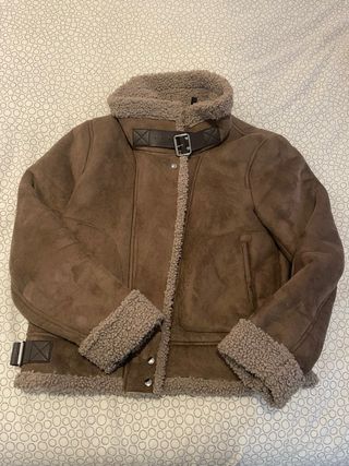 Chaqueta Zara efecto ante y borreguito
