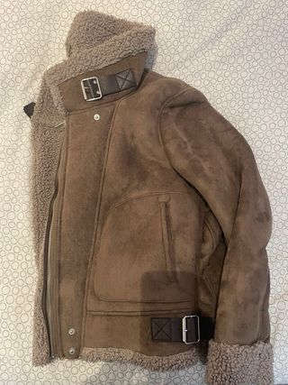 Chaqueta Zara efecto ante y borreguito