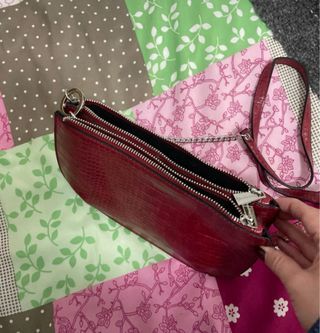 Bolso Stradivarius Rojo Cocodrilo