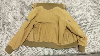 Chaqueta de pana beige y verde