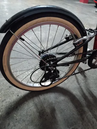 Bicicleta Riverside Negra