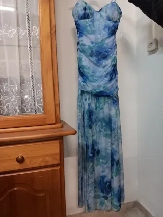 Vestido largo floral azul y verde