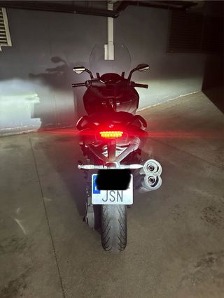 BMW C 650 Sport Maxiscooter 644cc