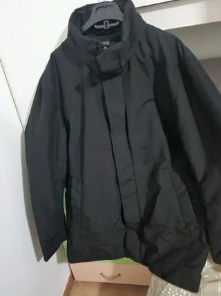 Giaccone Uniqlo pesante nero