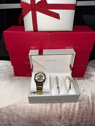 Set de Reloj y Pulseras Skyline Dorado