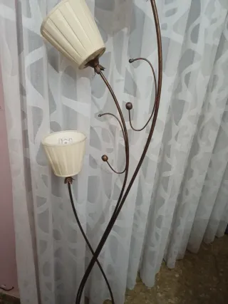 Lámpara de pie antigua bronce