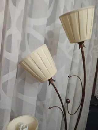 Lámpara de pie antigua bronce