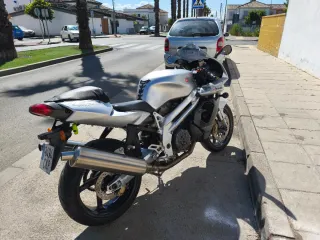 Aprilia SL 1000 Falco 2003