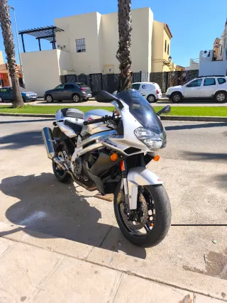Aprilia SL 1000 Falco 2003