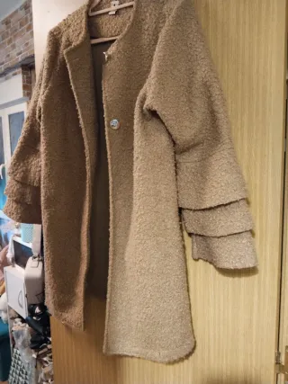 Abrigo rizado pelo camel