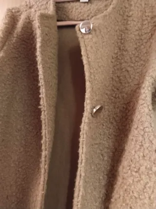 Abrigo rizado pelo camel