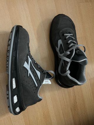 Zapatos de seguridad Power grises