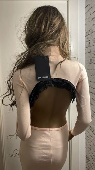 Vestido Odi et Amo rosa con aberturas