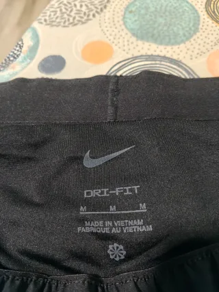 Pantalón corto deportivo Nike negro