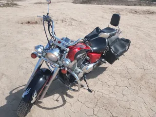 Honda Shadow VT 750 C Custom