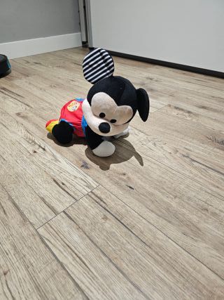 Mickey Mouse Gateos Bebé Peluche