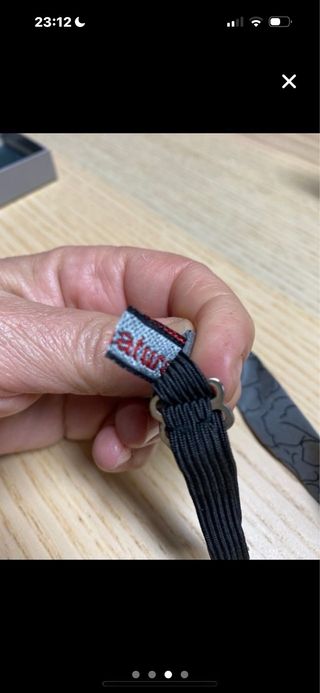 Pajarita gris seda natural con dibujos