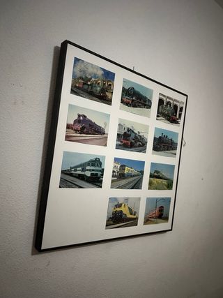 Quadro con 11 cartoline di treni