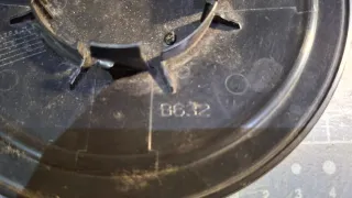 Tapabujes de rueda Fiat 500 (tapacubos central)