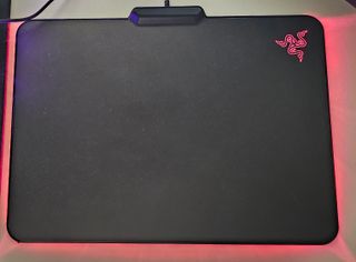 Razer Firefly – Alfombrilla gaming RGB original