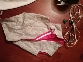 Divisa Scherma donna Carmimari maschera e passanti