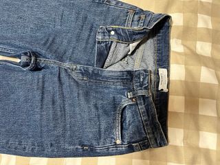 Pantalón vaquero recto con estrellas