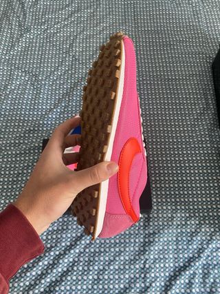 Nike LD 1000 Rosa y Rojo